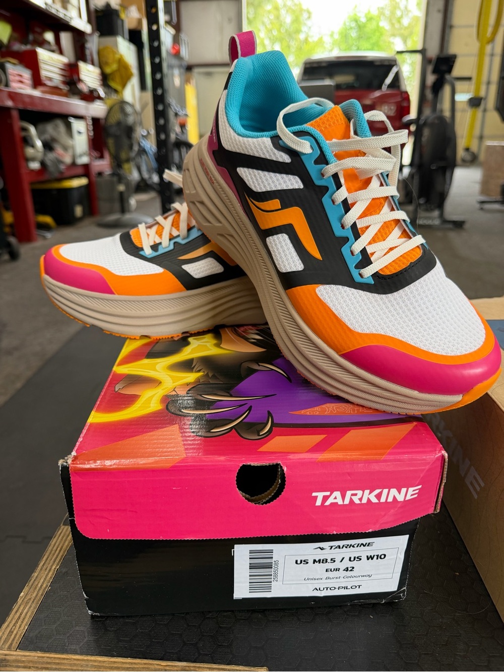Tarkine auto pilots Colorblock Running Sneakers - White, Orange & Pink